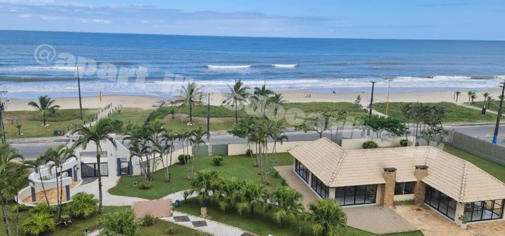 Apto Cond Ilhas Do Caribe - Pr - Beira Mar Matinhos Dış mekan fotoğraf