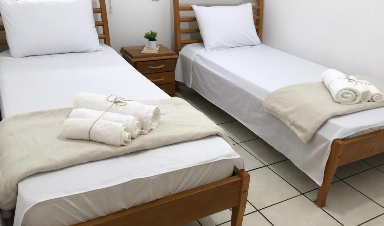 Apto Cond Ilhas Do Caribe - Pr - Beira Mar Matinhos Dış mekan fotoğraf